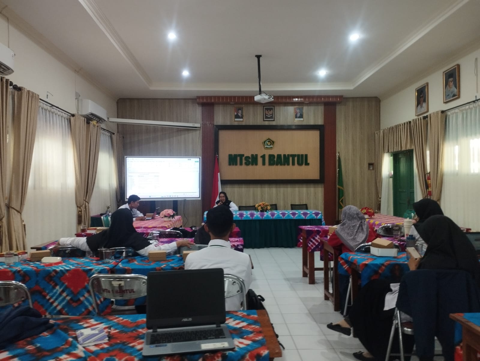 Gambar Berita